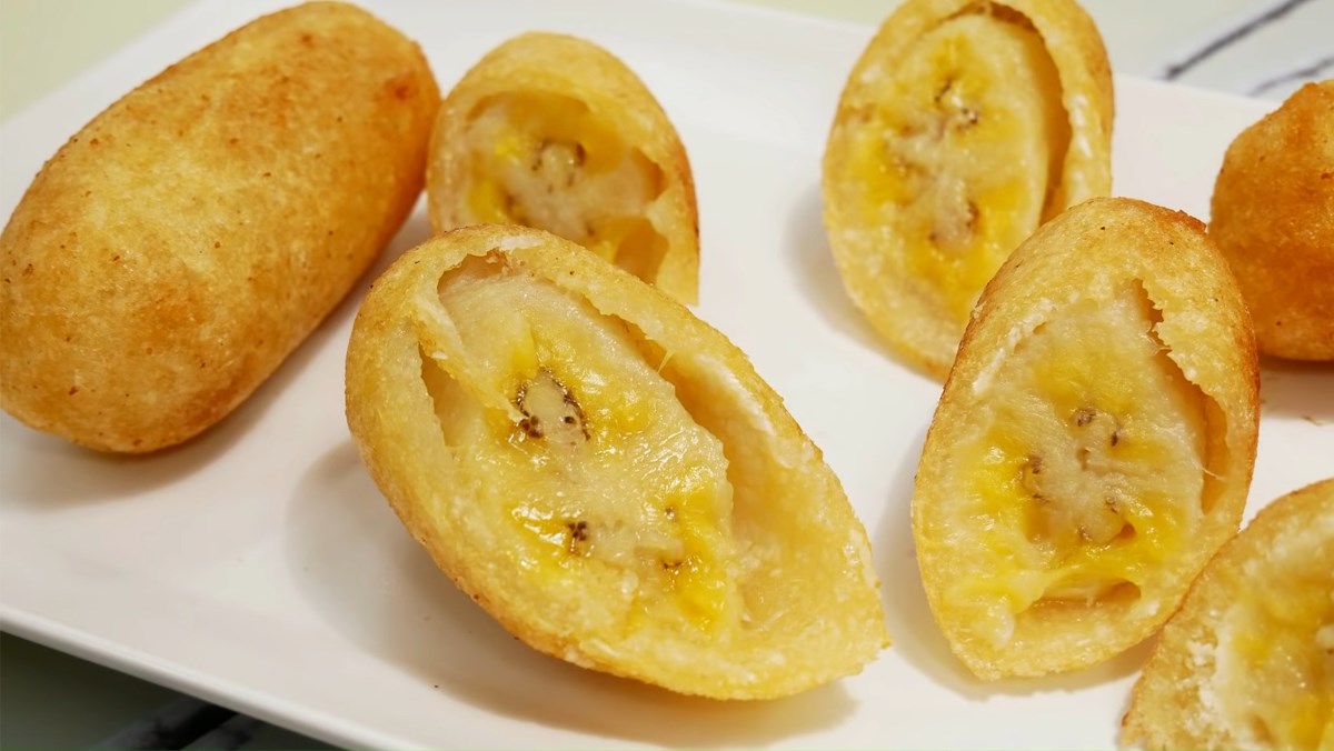 Chuối chiên mè đen